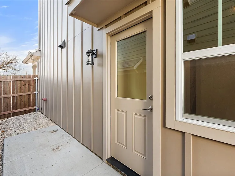 508 E Kimball St #2 — Photo 30