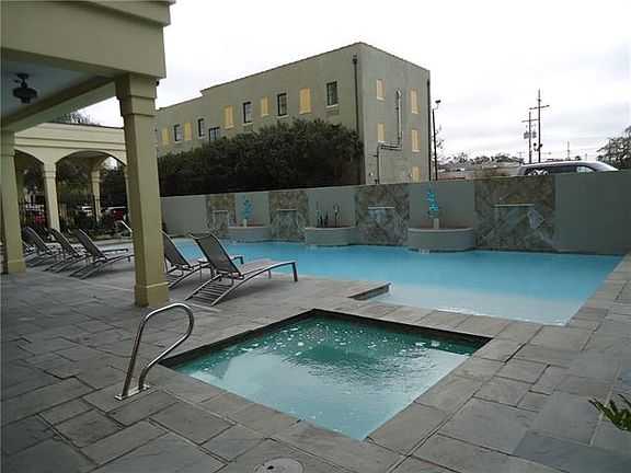 3rd image of 1205 Saint Charles Ave APT 716