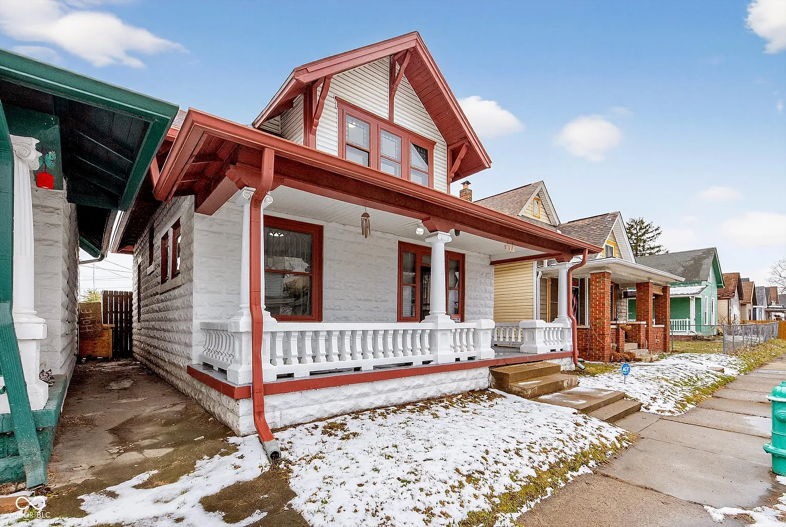 71 Schiller St photo 1