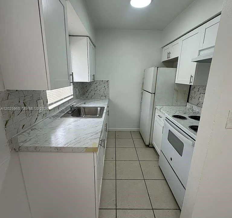 3961 NW 30th Ter #1