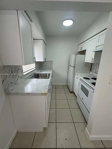 3961 NW 30th Ter #1 Photo 1 3961 NW 30th Ter #1 Photo 1