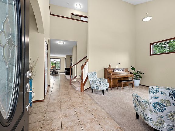5th image of 13413 168th Street Ct E