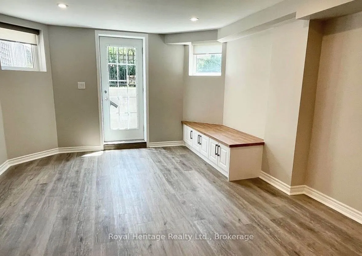 2 bed, $1,800 — Photo 4