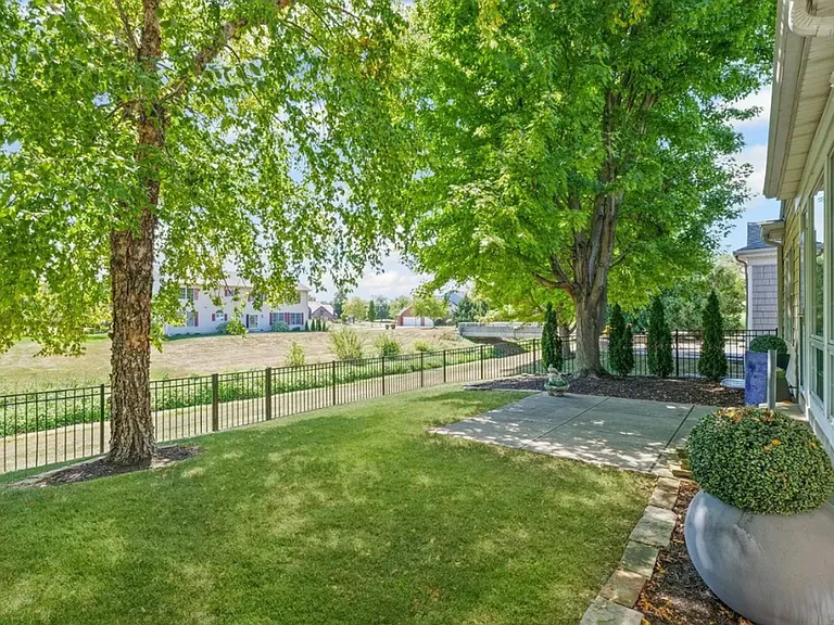 1632 Cobblefield Rd — Photo 19