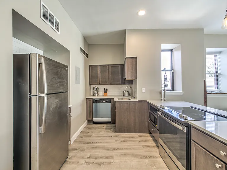 3633 McRee Ave #A — Photo 4
