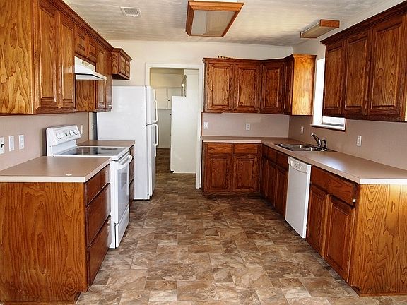 2nd image of 390 Vz County Road 3216