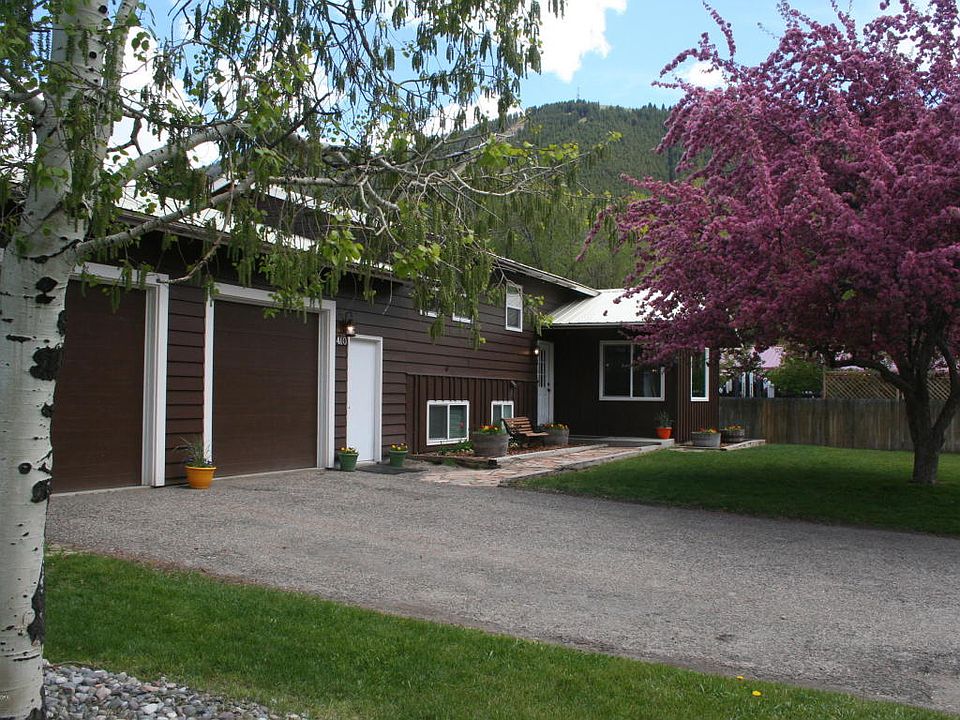1st image of 410 Flat Creek Dr