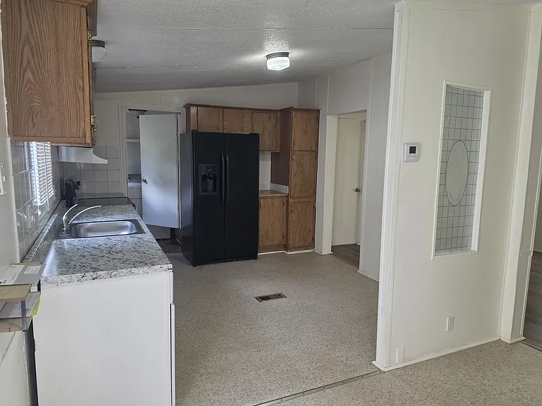 5009 Dogwood Ln #19 — Photo 6