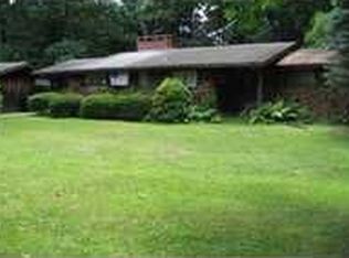 23814 New Rd, South Bend, IN 46614