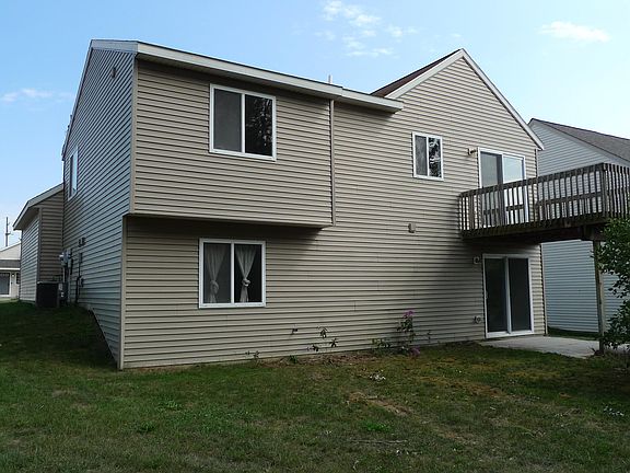 2nd image of 365 Needlewood Dr NE
