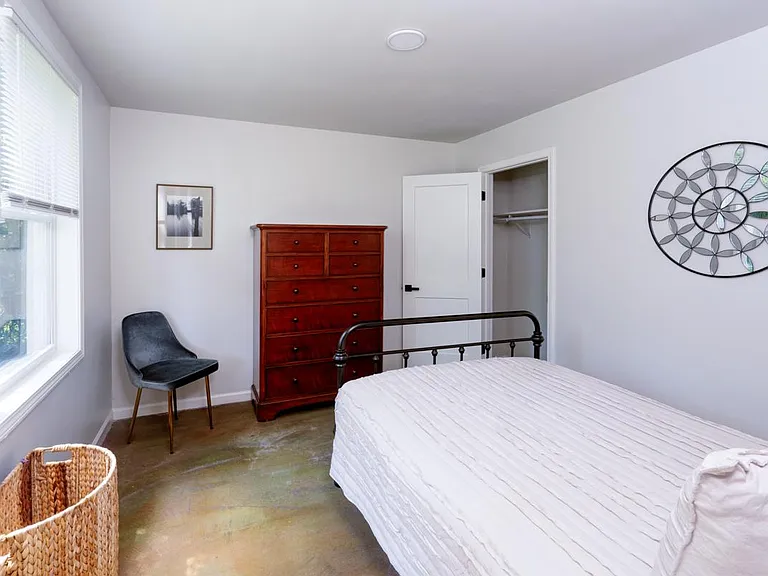 750 Alloway St #A — Photo 10