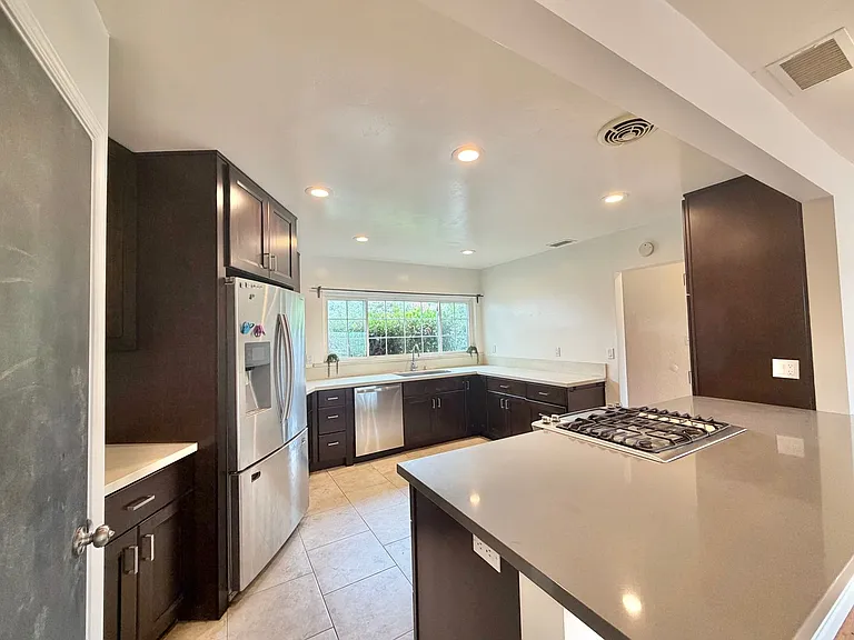 5195 Alumni Pl — Photo 5