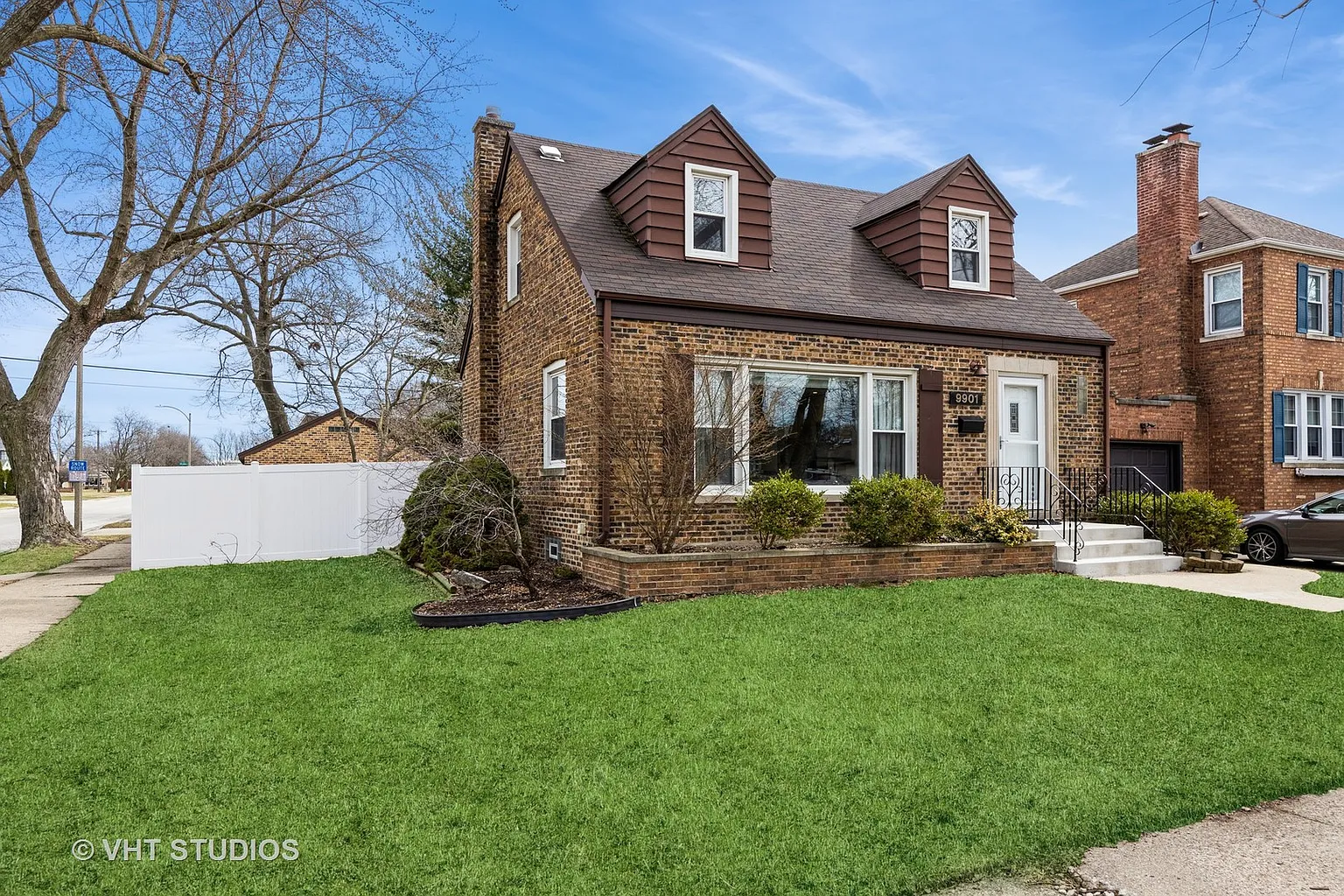 9901 S Clifton Park Ave photo 1