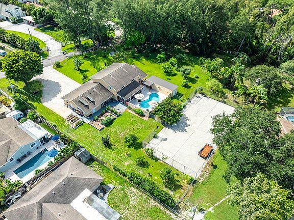 4th image of 6435 Boyd Lane