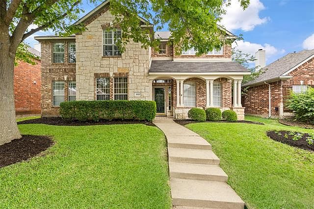 1st image of 1831 Bur Oak Dr