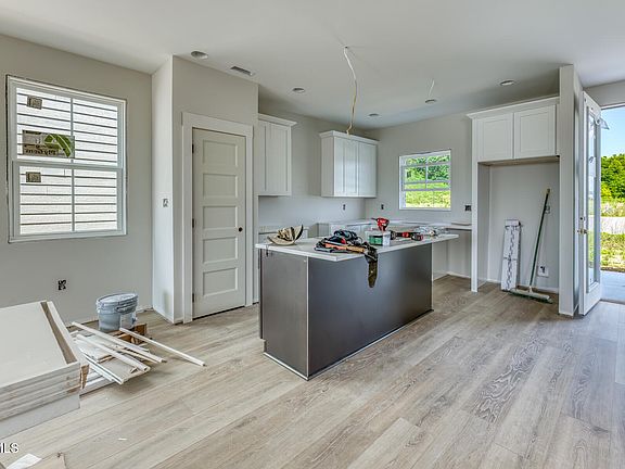 5th image of 2066 Brickyard Park Dr