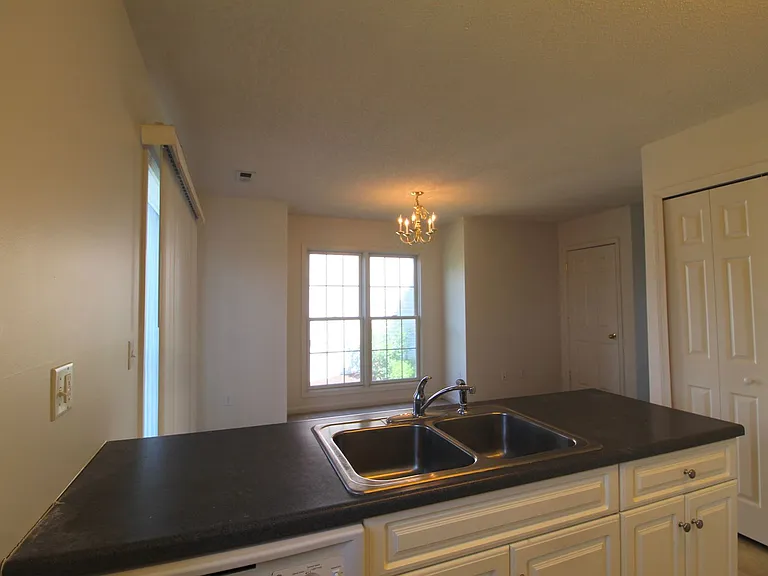 1036 John Hancock Pl — Photo 11