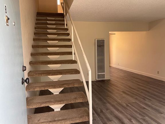 5th image of 500-502 E Cypress Ave #502-B