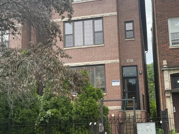 5621 S Calumet Ave APT 2, Chicago, IL 60637