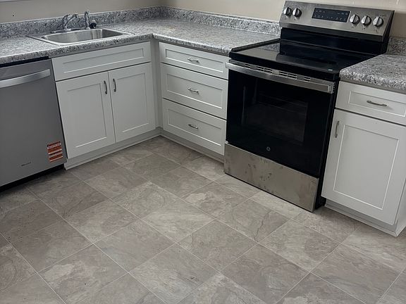 5th image of 3833 Forrester Ln