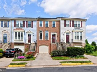 46826 Rabbitrun Ter, Sterling, VA 20164