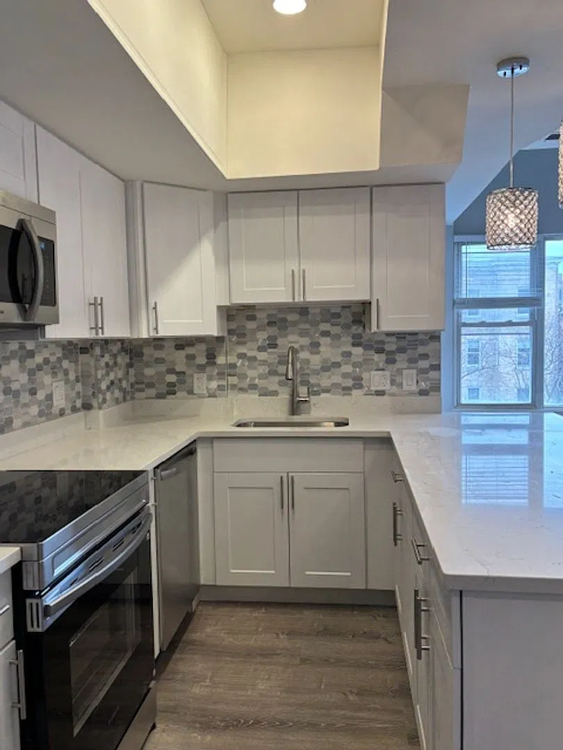 1608 19th St NW — Photo 4