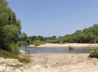 4 Old River Rd, Tylertown, MS 39667