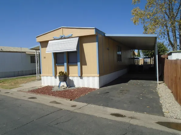 852 E Grangeville Blvd Space 33, Hanford, CA 93230