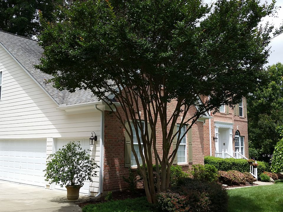 side entry garage