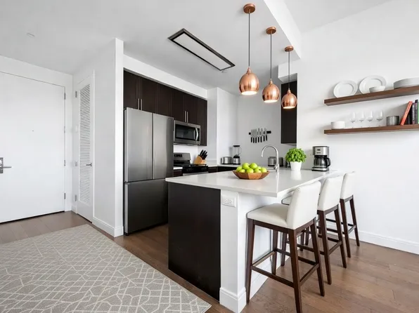 152-11 89th Avenue image 1 of 8