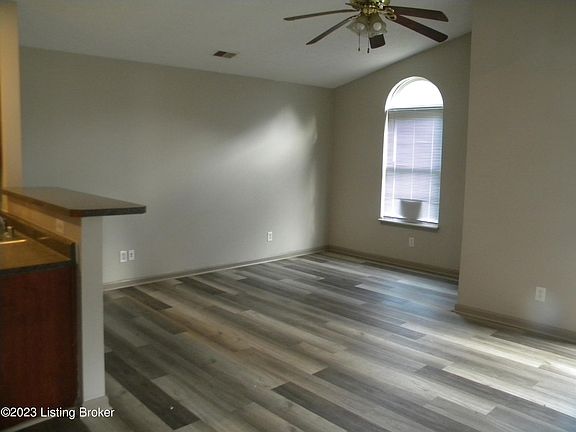 2nd image of 2625 Cedar St