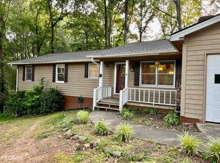 6204 Brookfield Dr, Murrayville, GA 30564