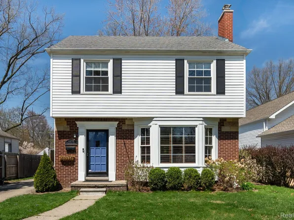 1978 Wiltshire Rd, Berkley, MI 48072