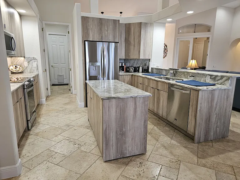 3119 Diplomat Pkwy W — Photo 11