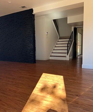 5th image of 100 Dandelion Ln
