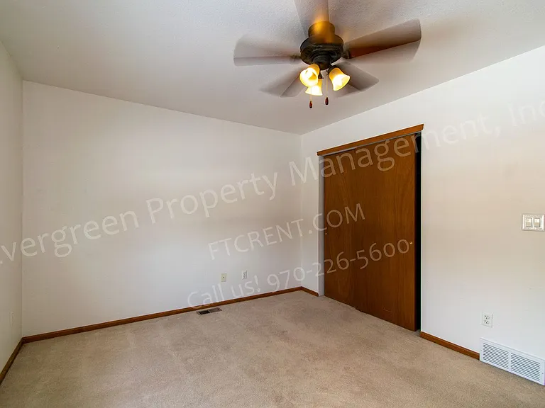 2302 Turquoise St — Photo 26