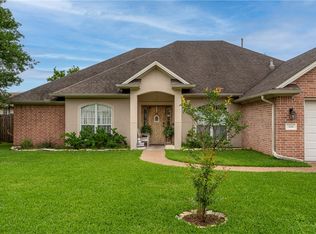 306 Bernburg Ln, College Station, TX 77845