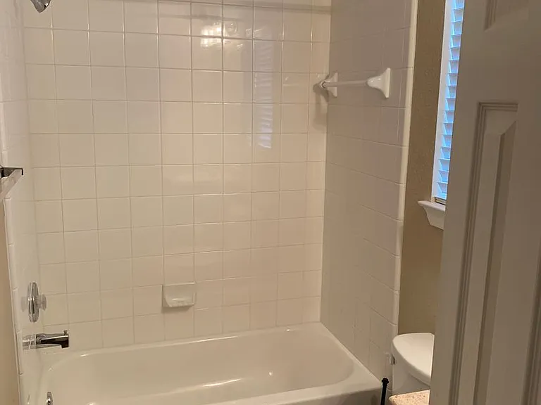 17038 Wilthorne Gardens Ct — Photo 21