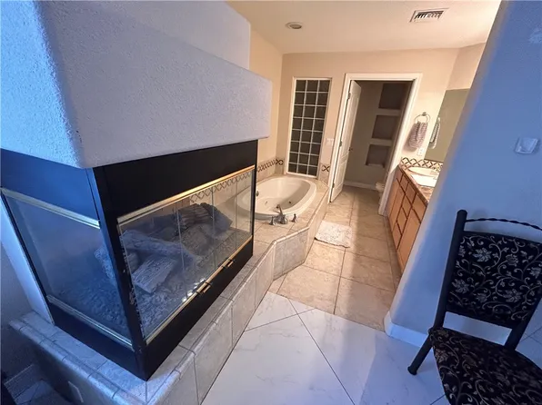 211 Moser Ave Unit 103, Bullhead City, AZ 86429