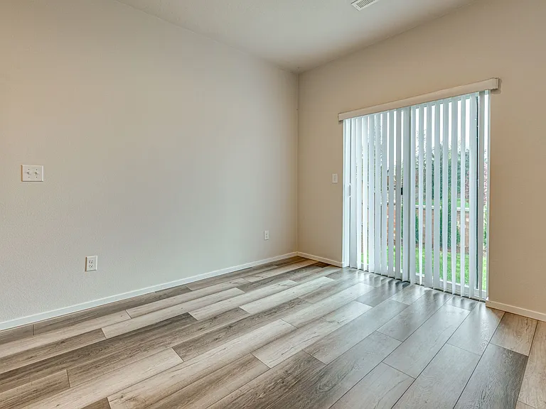 1916 S Robin Way — Photo 15