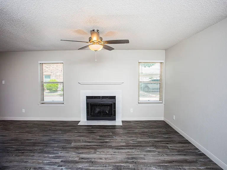 Saddlewood Apartments — Photo 64