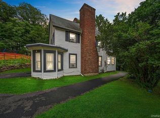 70 Suffern Ln, Thiells, NY 10984