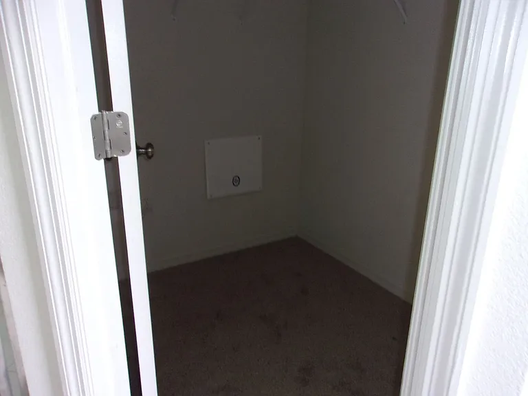 8761 Fetterbush Ct — Photo 27