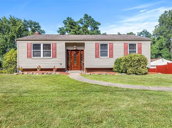 5093 Elmwood Dr, Pittsburgh, PA 15227