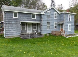 2015 Oneida St, Clayville, NY 13322