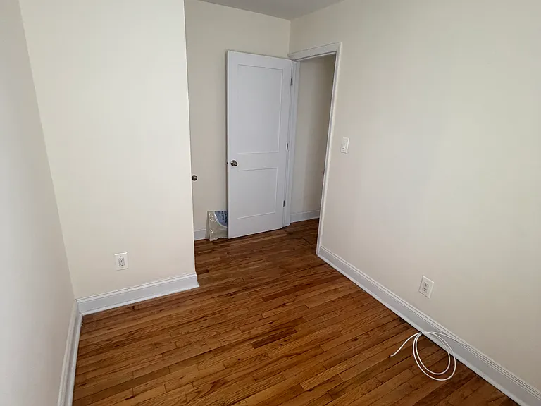 64-45 223rd Pl #111 — Photo 4