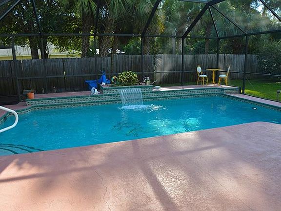 2nd image of 3877 Garlenda Ave