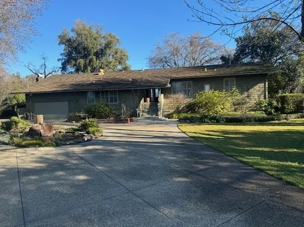 1 Atherton Is, Stockton, CA 95204