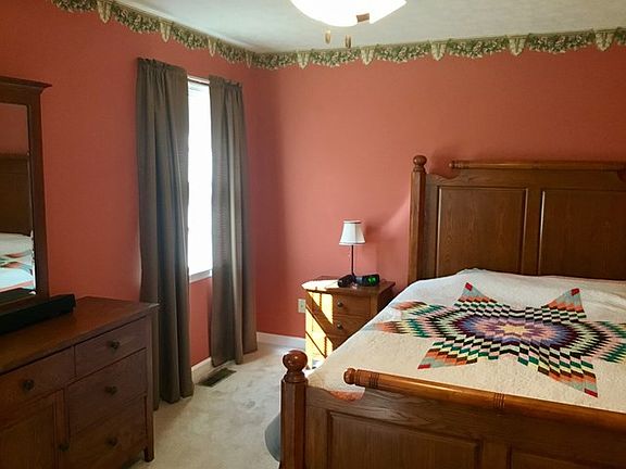 4th image of 2209 Buckingham Sq