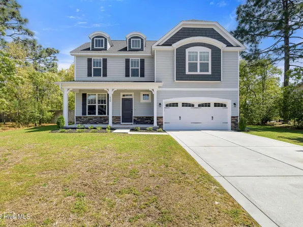 438 Scrub Oaks Drive, Hampstead, NC 28443